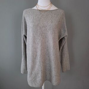 Cashmere Luxury Sweater. Gray. Medium. Twee Normalcore Old Money Minimalist Gift